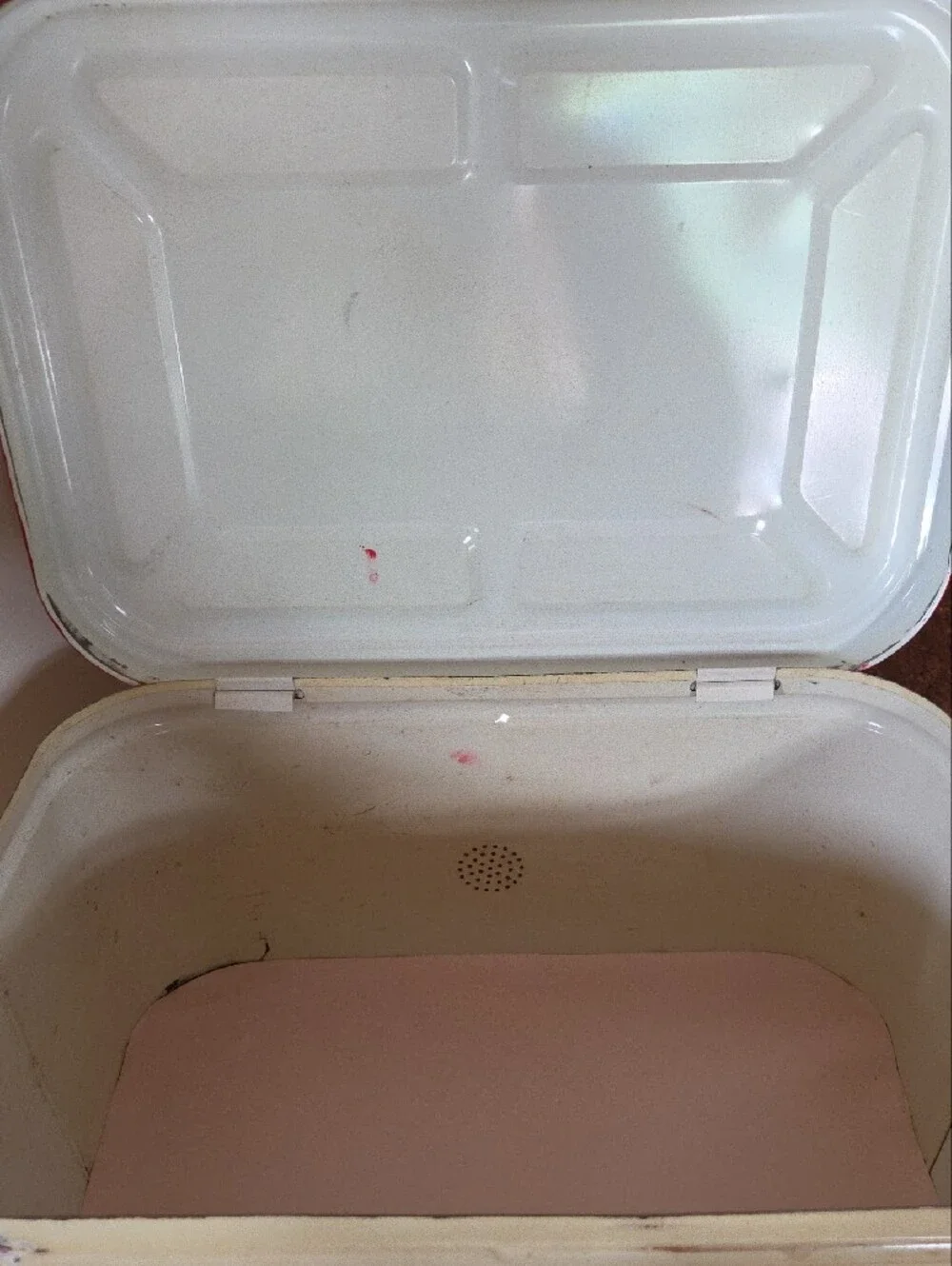 Vintage 1950's PARMECO Metal Red And Cream Floral Bread Box